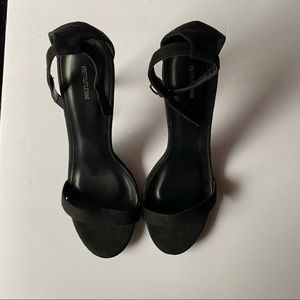 Pretty Little Thing Black Heels